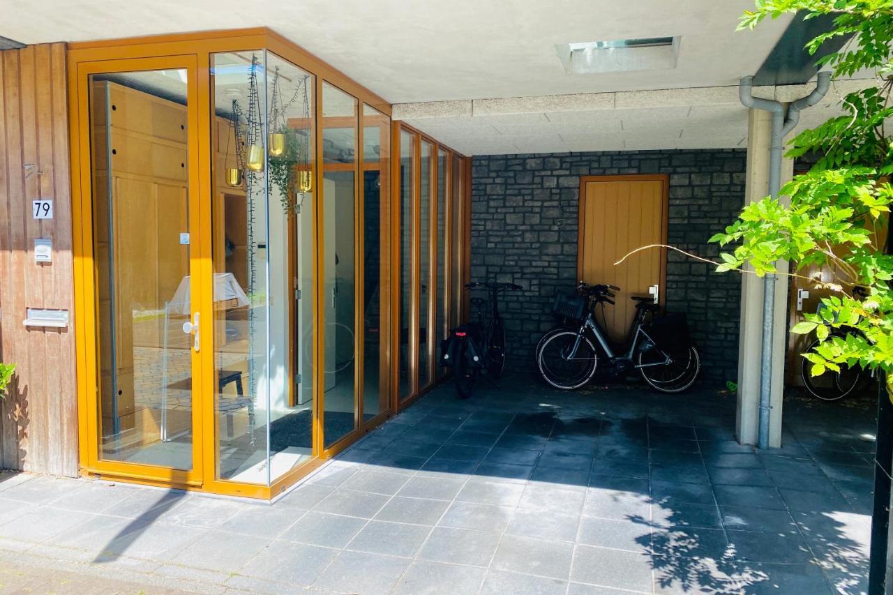 Private Studio With Free Car Parking Amsterdam Exterior photo